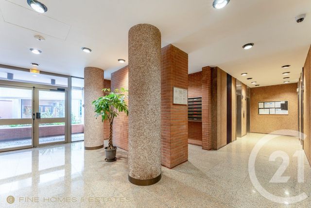 Appartement F5 à vendre - 5 pièces - 112 m2 - Paris - 75014 - ILE-DE-FRANCE