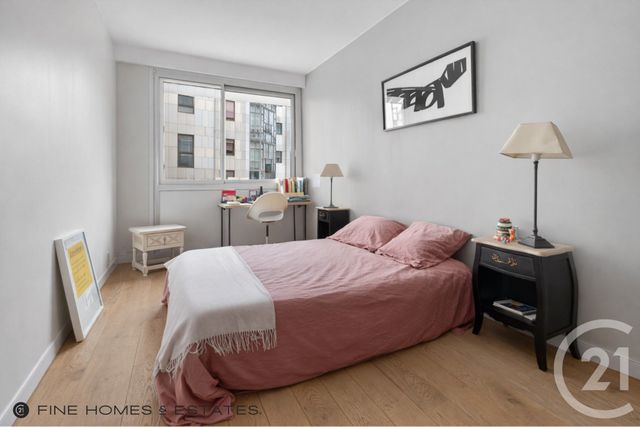 Appartement F5 &agrave; vendre - 5 pi&egrave;ces - 122,95 m2 - Paris - 75006 - ILE-DE-FRANCE