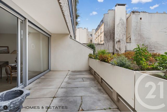 Appartement F5 &agrave; vendre - 5 pi&egrave;ces - 122,95 m2 - Paris - 75006 - ILE-DE-FRANCE