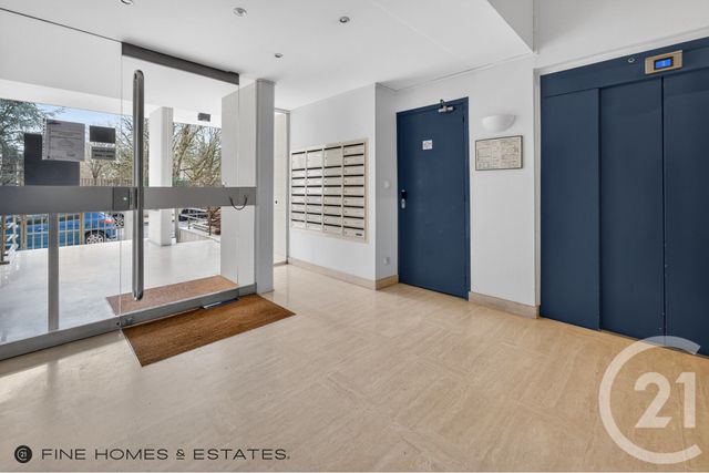 Appartement F5 &agrave; vendre - 5 pi&egrave;ces - 122,95 m2 - Paris - 75006 - ILE-DE-FRANCE