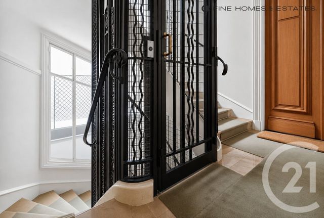 Appartement F4 &agrave; louer - 3 pi&egrave;ces - 73,21 m2 - Paris - 75006 - ILE-DE-FRANCE
