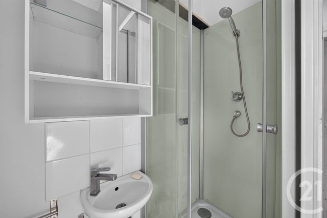 Appartement Chambre &agrave; vendre - 1 pi&egrave;ce - 13,30 m2 - Paris - 75006 - ILE-DE-FRANCE