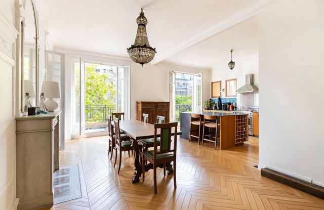 Appartement T7 à vendre - 7 pièces - 220 m2 - Paris - 75014 - ILE-DE-FRANCE