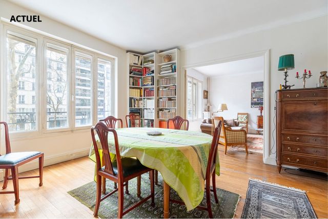 Appartement F5 à vendre - 5 pièces - 145,40 m2 - Paris - 75006 - ILE-DE-FRANCE