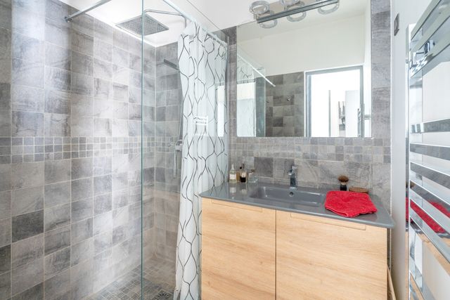 Maison à vendre - 4 pièces - 92 m2 - Paris - 75014 - ILE-DE-FRANCE