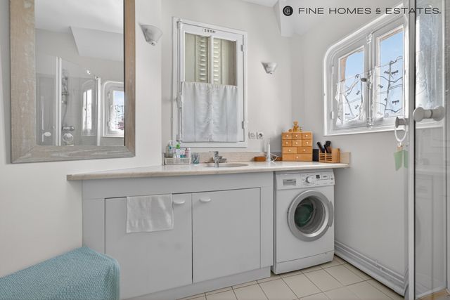 Appartement F5 &agrave; vendre - 4 pi&egrave;ces - 123,40 m2 - Paris - 75006 - ILE-DE-FRANCE
