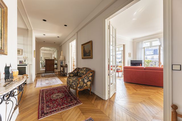 Appartement F7 &agrave; vendre - 7 pi&egrave;ces - 240,42 m2 - Paris - 75006 - ILE-DE-FRANCE