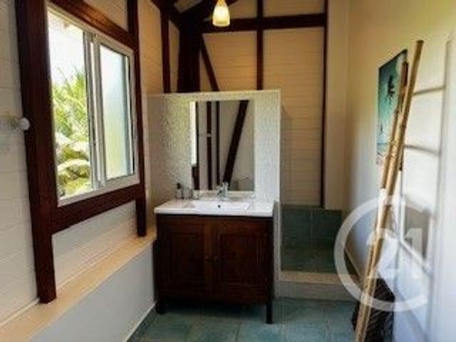 Maison à vendre - 7 pièces - 327,42 m2 - Ste Marie - 972 - MARTINIQUE