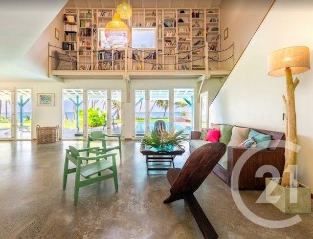 Maison à vendre - 7 pièces - 327,42 m2 - Ste Marie - 972 - MARTINIQUE