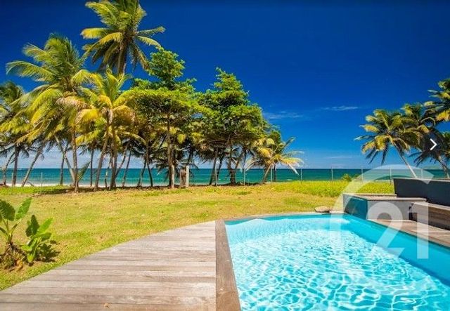 Maison à vendre - 7 pièces - 327,42 m2 - Ste Marie - 972 - MARTINIQUE