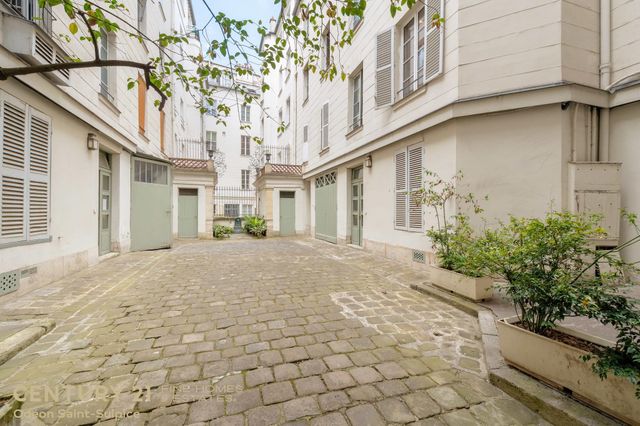 Appartement T7 à vendre - 7 pièces - 170,03 m2 - Paris - 75006 - ILE-DE-FRANCE