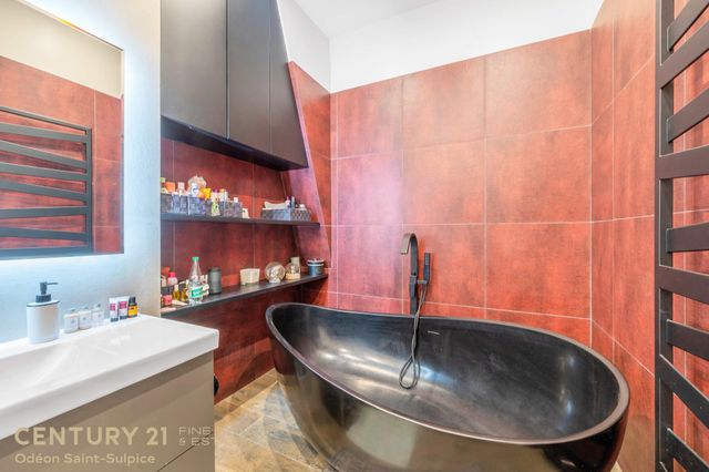 Appartement T7 à vendre - 7 pièces - 170,03 m2 - Paris - 75006 - ILE-DE-FRANCE