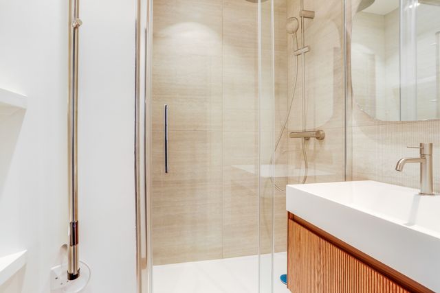 Appartement T3 à vendre - 3 pièces - 87 m2 - Paris - 75006 - ILE-DE-FRANCE