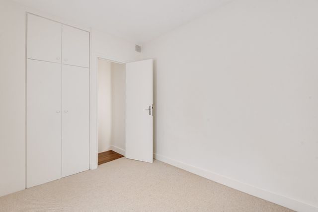 Appartement T4 à louer - 4 pièces - 102,98 m2 - Paris - 75006 - ILE-DE-FRANCE