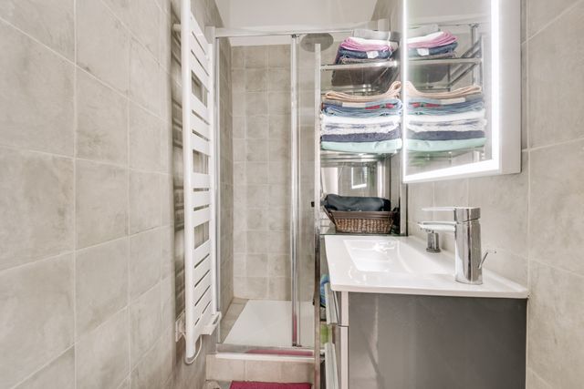 Appartement F5 à vendre - 5 pièces - 88,68 m2 - Paris - 75007 - ILE-DE-FRANCE