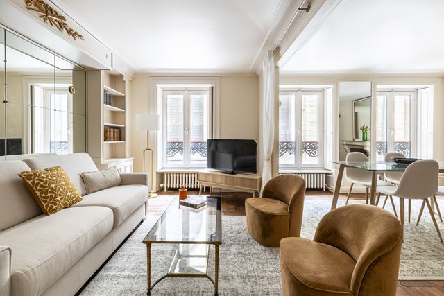 Appartement F2 à louer - 2 pièces - 69,20 m2 - Paris - 75006 - ILE-DE-FRANCE