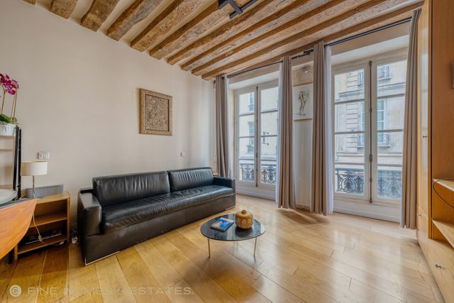 Appartement Studio à vendre PARIS