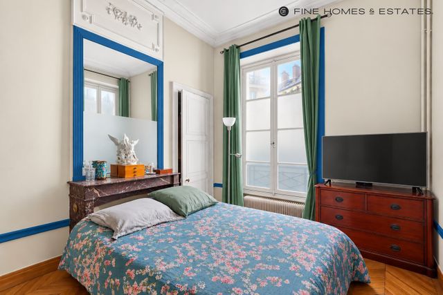 Appartement T5 &agrave; vendre - 5 pi&egrave;ces - 101 m2 - Paris - 75006 - ILE-DE-FRANCE